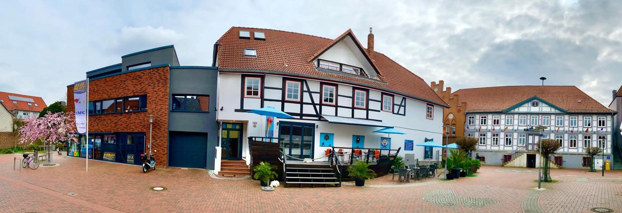 Kleeblatt Residenz Am Rathaus Apartment Sarstedt Exterior photo